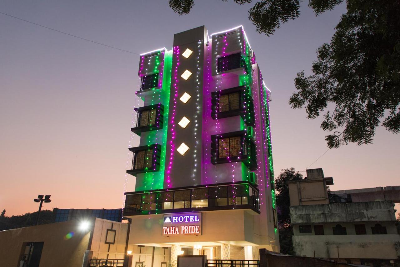 Oyo 10254 Hotel Taha Pride Nágpur Kültér fotó